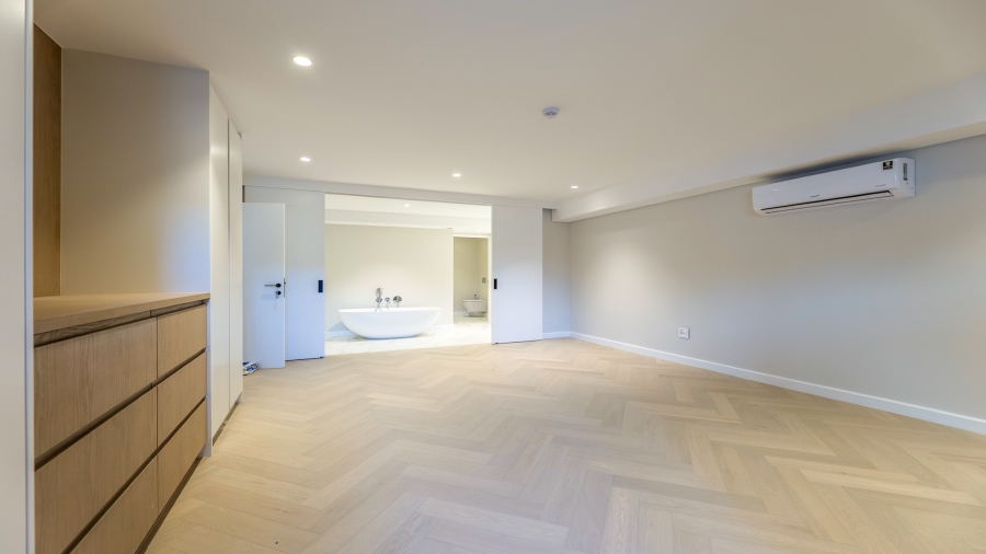 4 Bedroom Property for Sale in Camps Bay Western Cape
